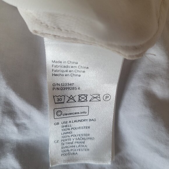 H&M sleeveless shirt - Picture 3 of 8